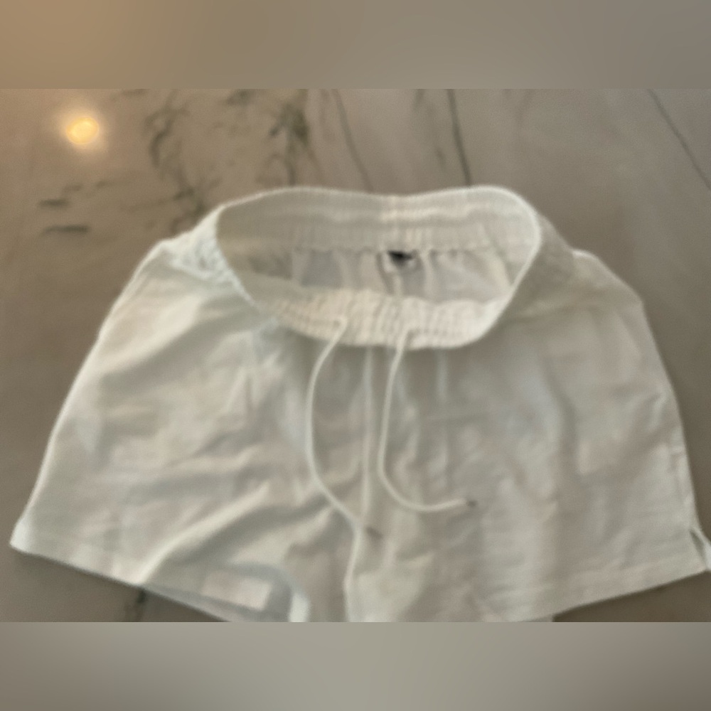 Automet Women’s shorts Size L white - Picture 2 of 5